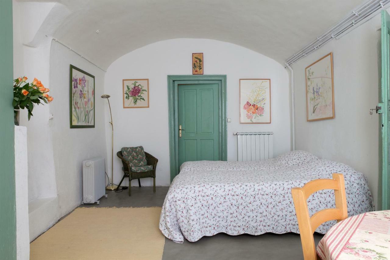 Les Asphodeles Bed and Breakfast Saint-Hippolyte-du-Fort Exteriör bild